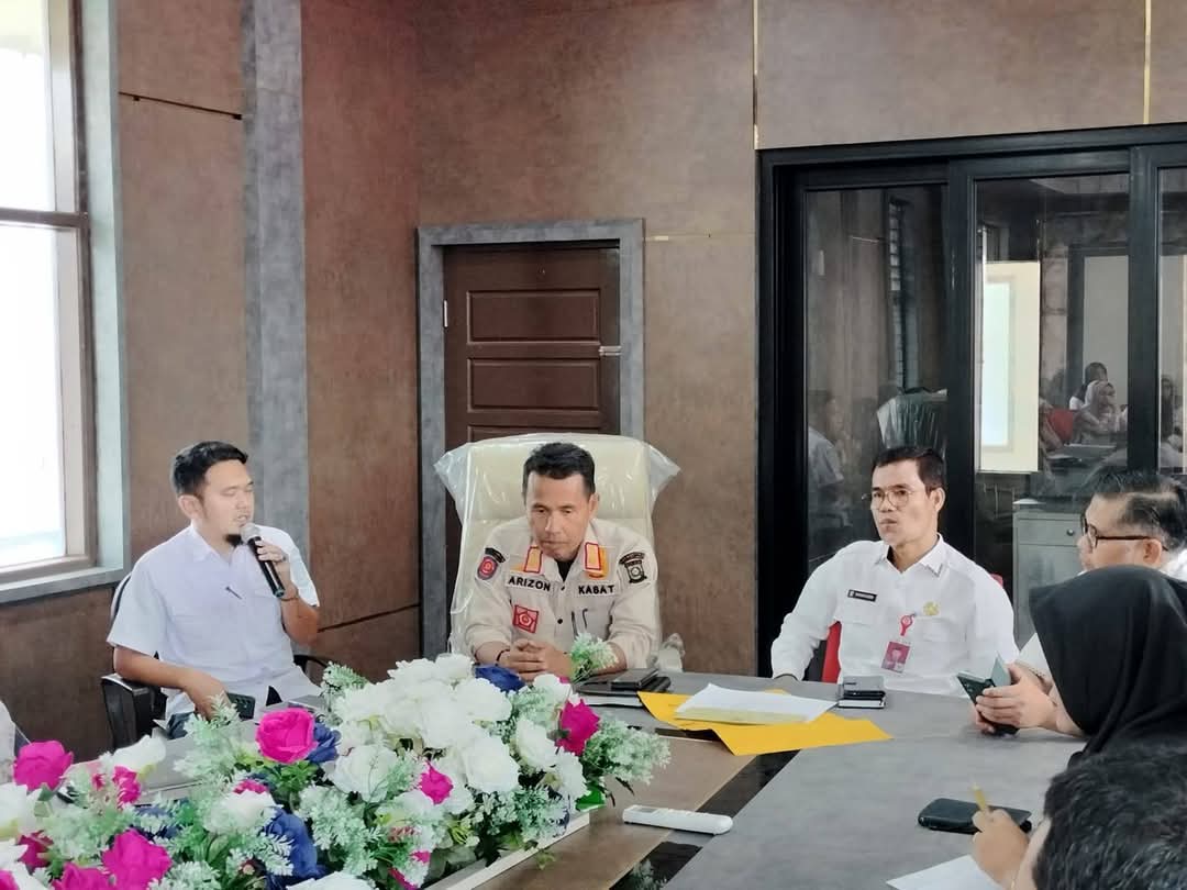 Dipercaya Jabat Plt Kadisperinaker, Ini Kata Kasatpol-PP Kampar Arizon