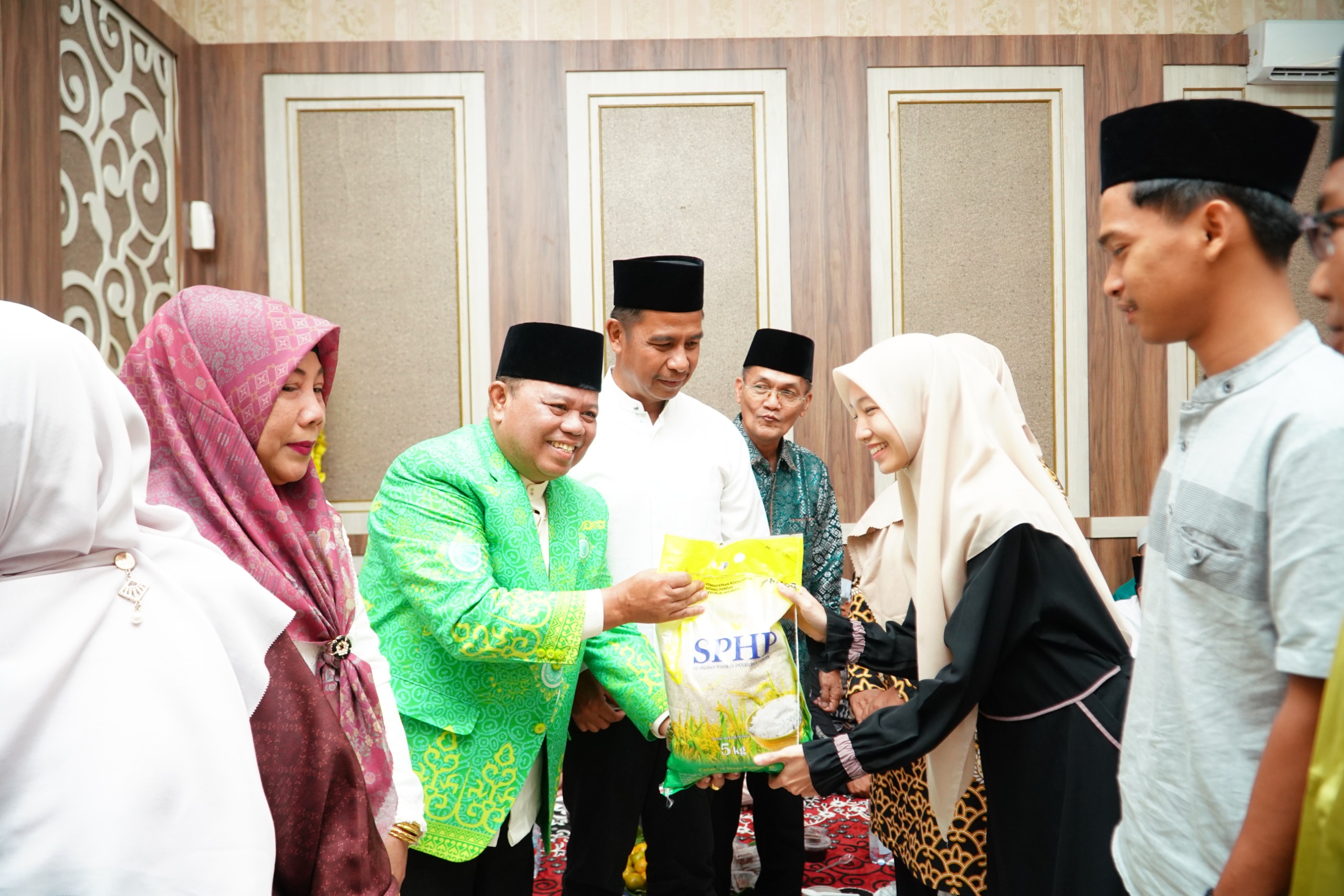 Bupati Kampar Ahmad Yuzar: Ramadhan Momentum Perkuat Iman dan Kebersamaan