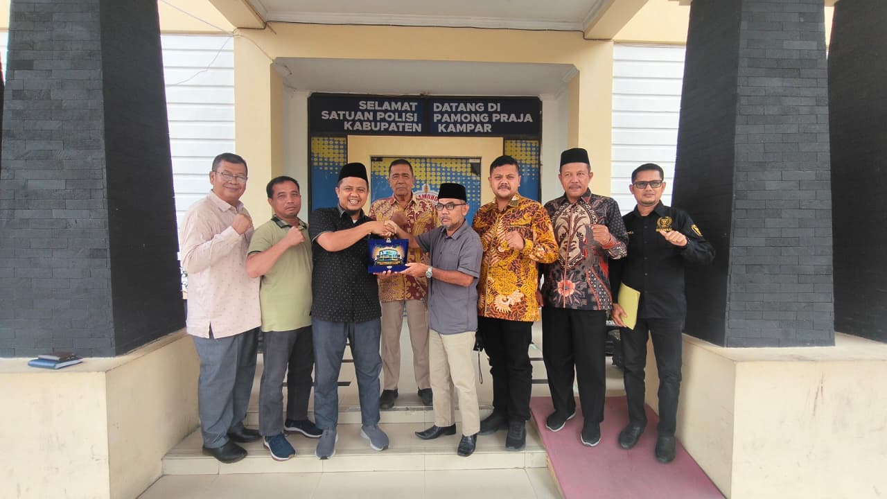 Terima Kunjungan DPRD Pesisir Selatan, Satpol PP Kampar Paparkan Strategi Penertiban Pekat